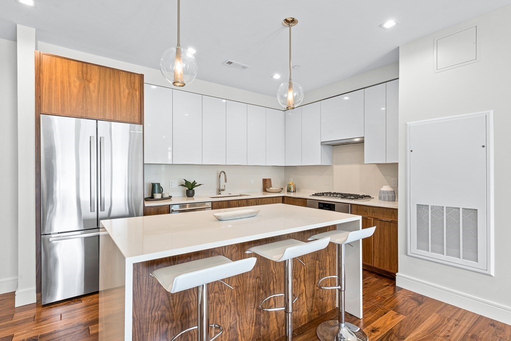 99 Sumner Street, Unit U604 Boston, MA 02128 - Photo 7 of 38