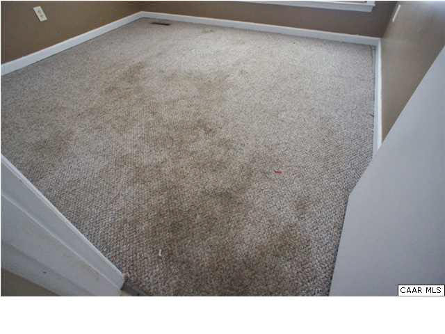 4608 Venable Road Kents Store, VA 23084 - Photo 12 of 18 a open area with shower