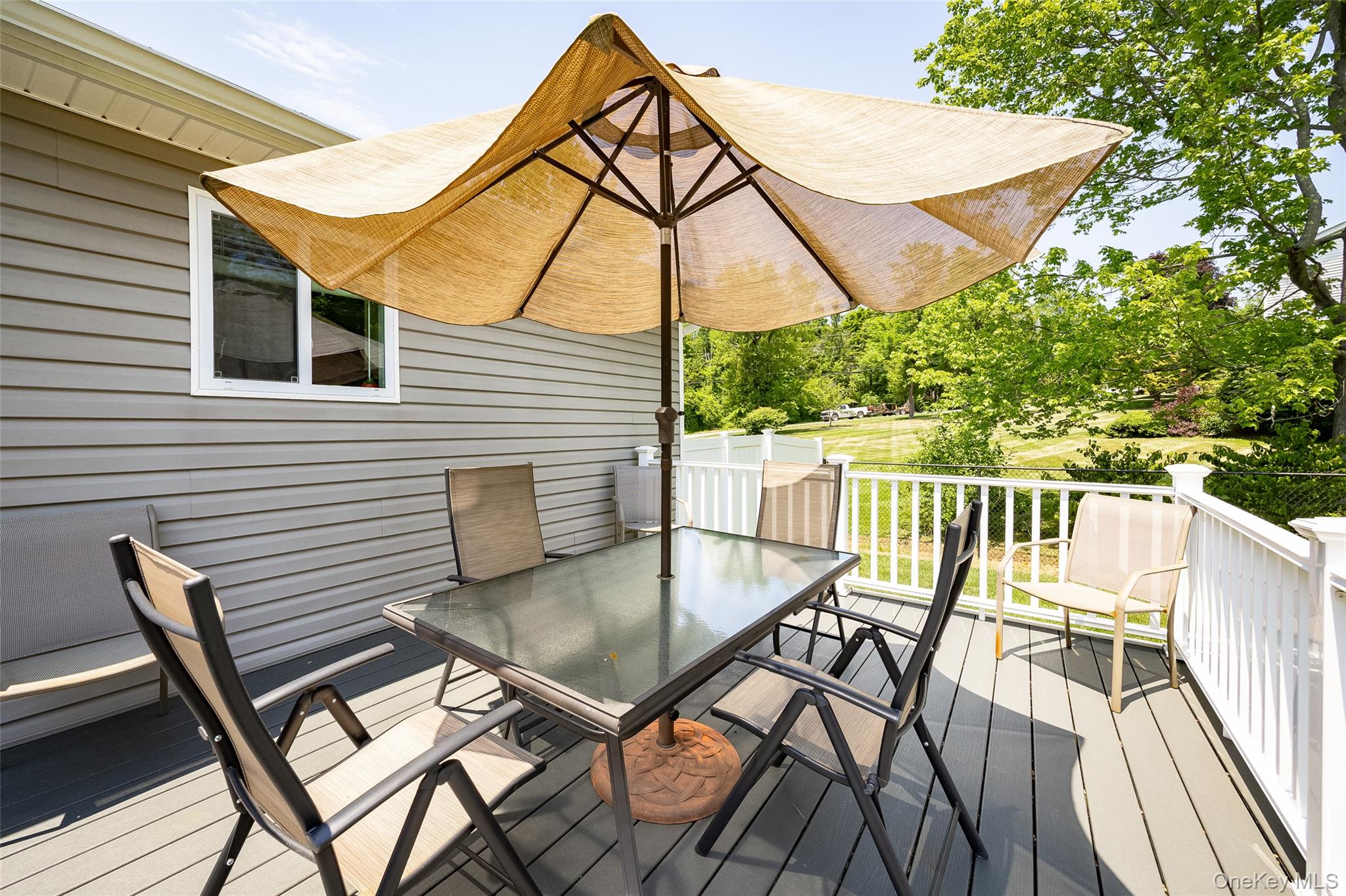 12 Hiview Road Wappingers Falls, NY 12590 - Photo 23 of 32