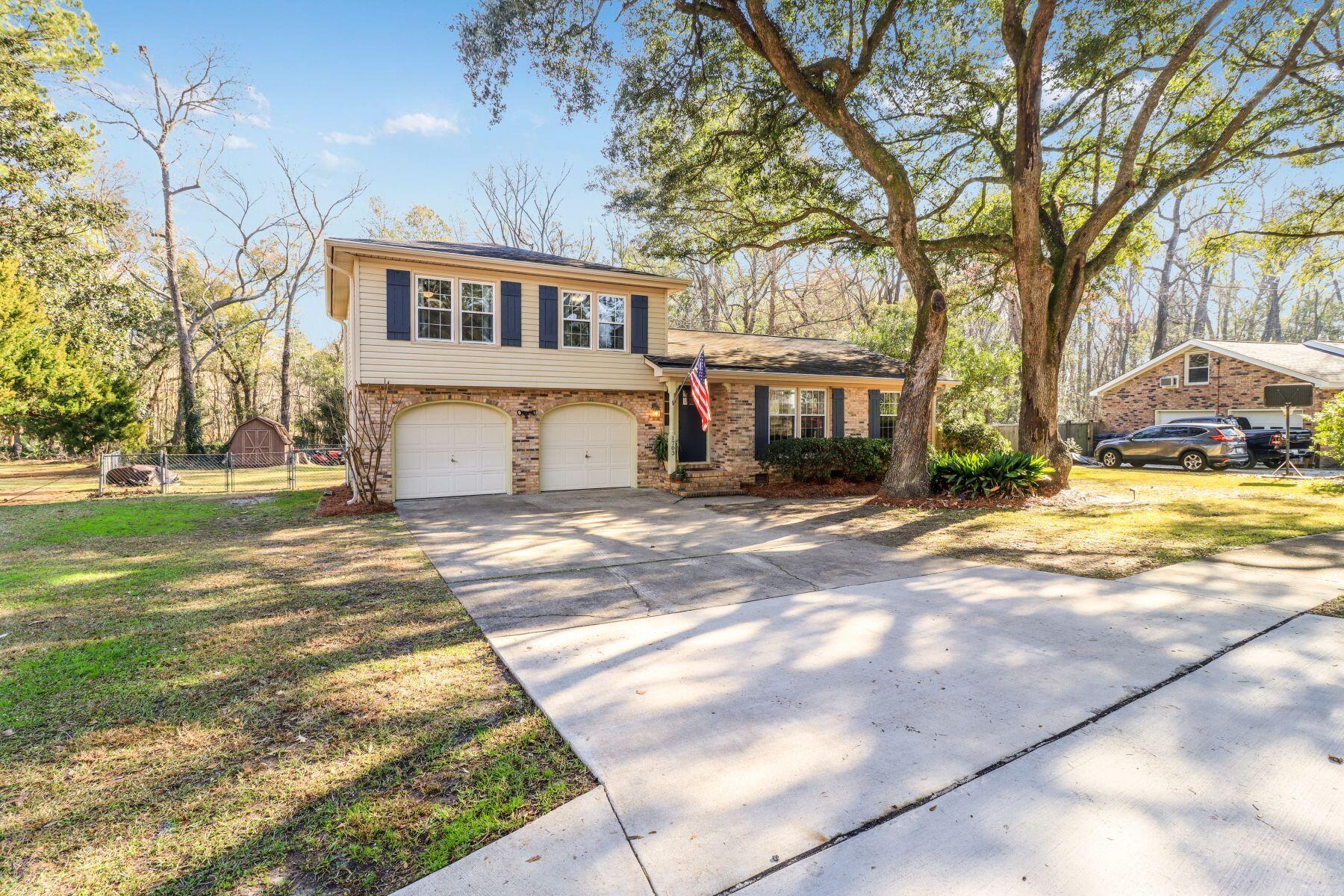 1703 Sulgrave Road Charleston, SC 29414 - Photo 36 of 37 4Sw2URPg