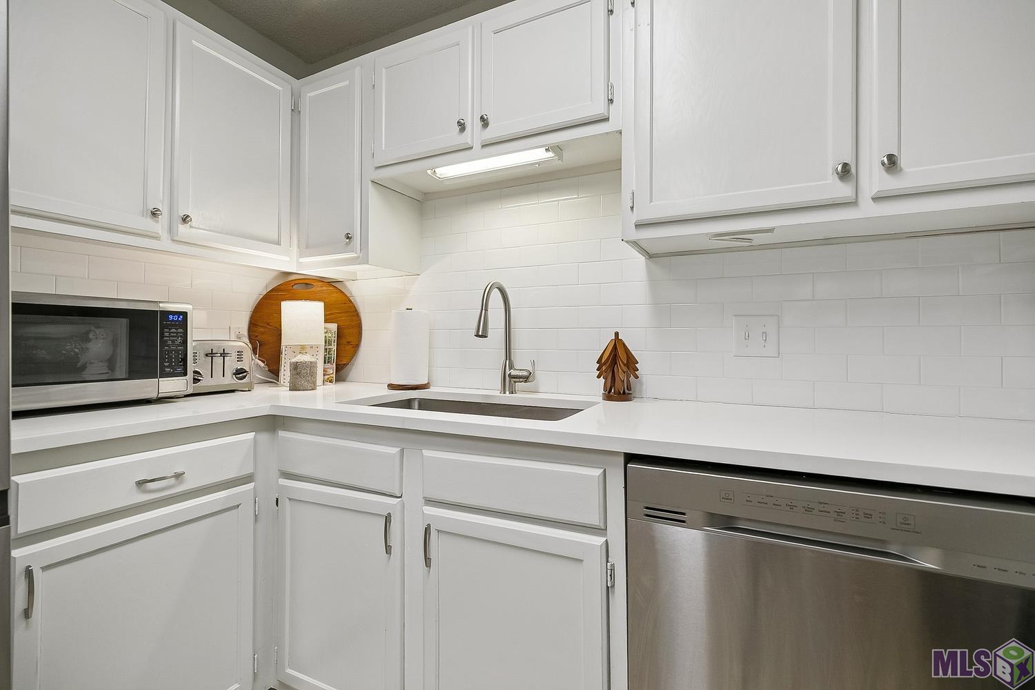 2132 South Flannery Road Baton Rouge, LA 70816 - Photo 5 of 10 Gallery Image 5