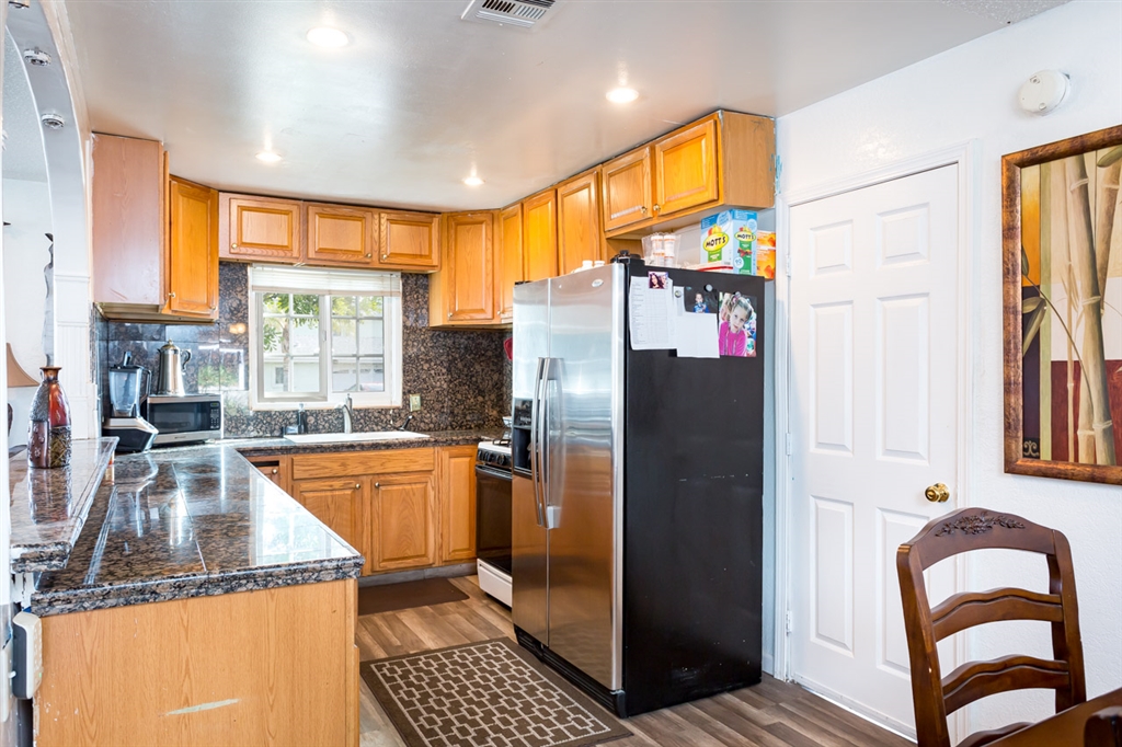 9464 Mandeville Road Santee, CA 92071 - Photo 9 of 25