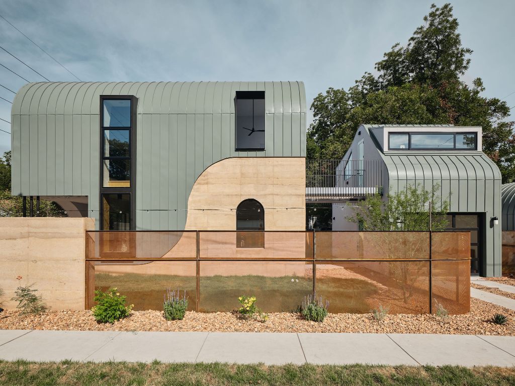 2201 Garden Street Austin, TX 78702 - Photo 38 of 40 a house view with a outdoor space