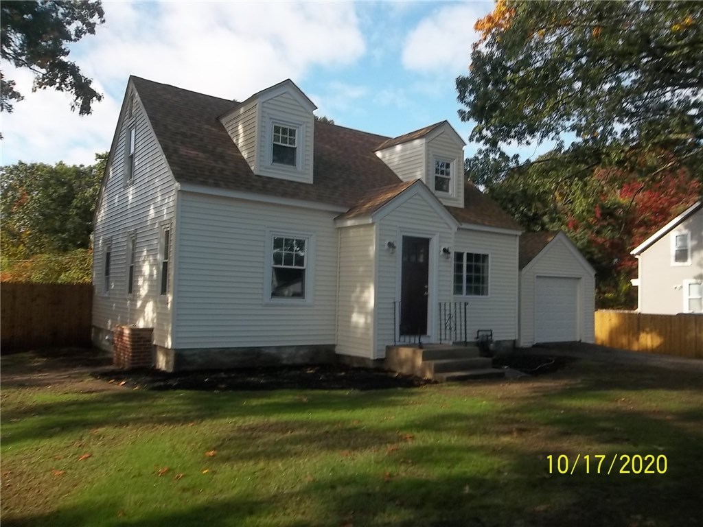 82 Strawberry Field Road Warwick, RI 02886 - Photo 14 of 14 Gallery Image 14