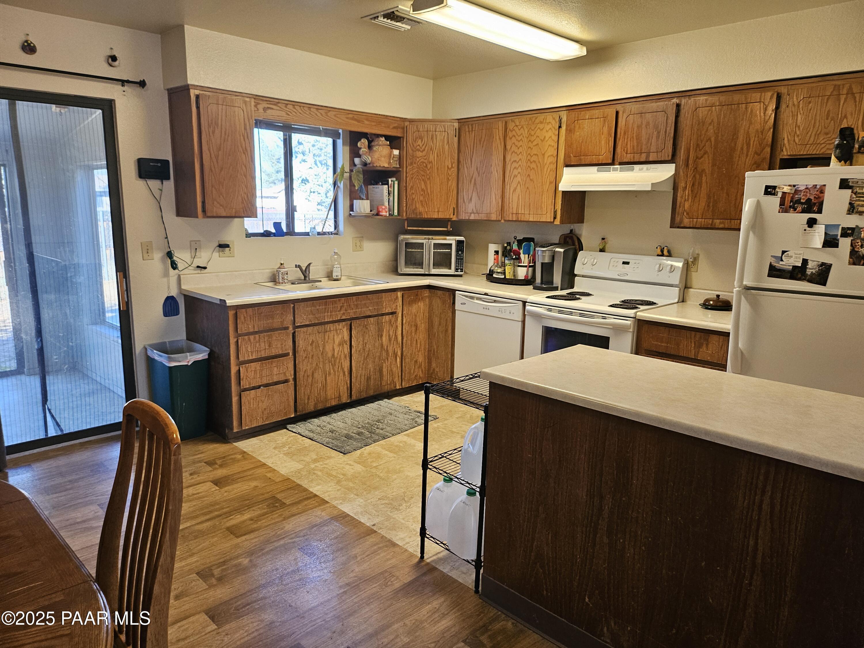 8366 East Yavapai Road Prescott Valley, AZ 86314 - Photo 11 of 14 20241109_153115