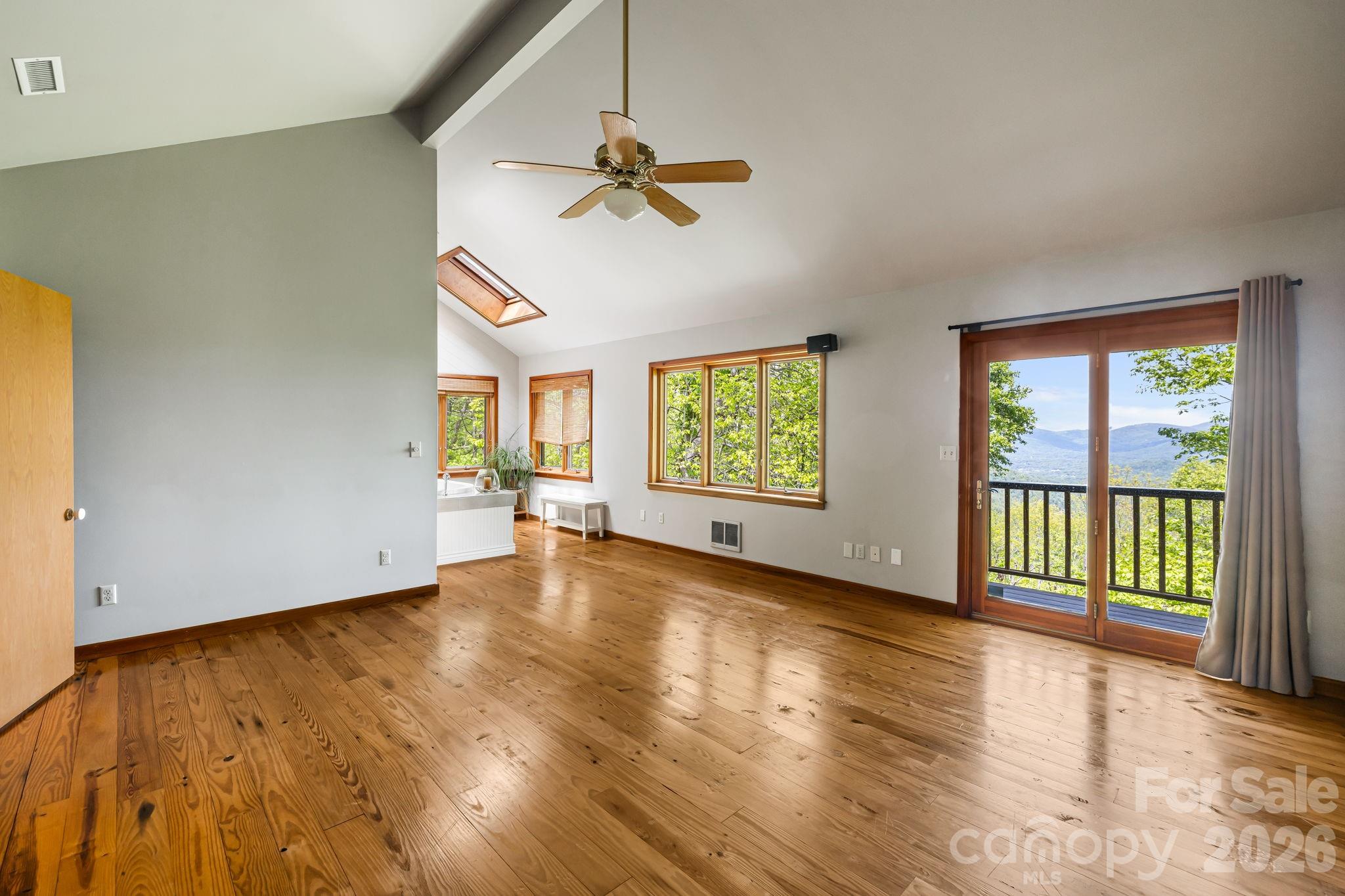 24 Smokey Road Asheville, NC 28803 - Photo 23 of 48 Gallery Image 23