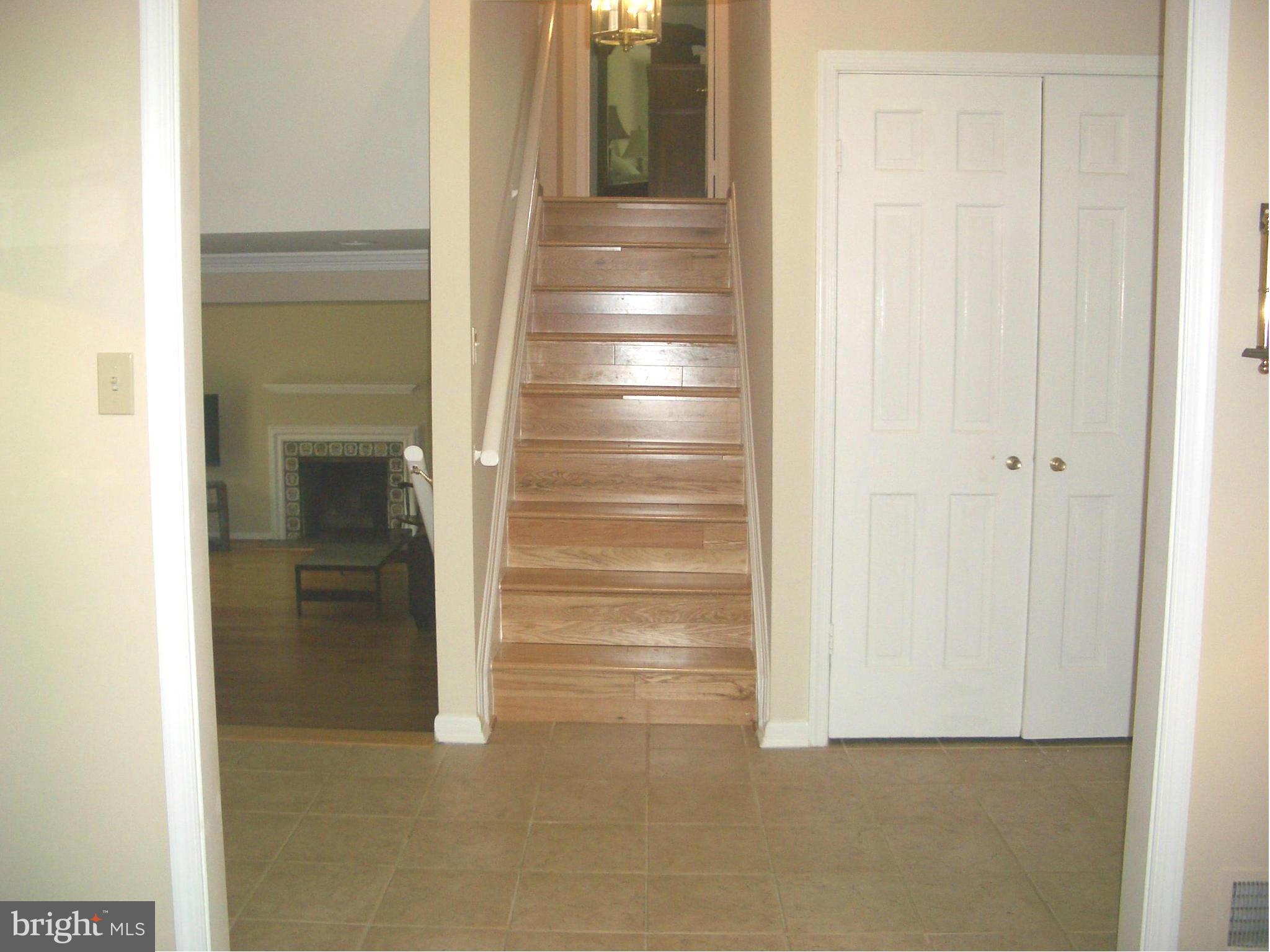 13636 North Gate Drive Silver Spring, MD 20906 - Photo 5 of 30 Interior (General)