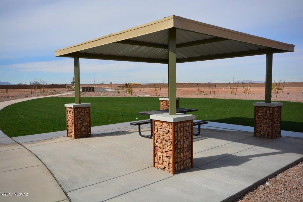 9863 North Howling Wolf Road Marana, AZ 85653 - Photo 22 of 27