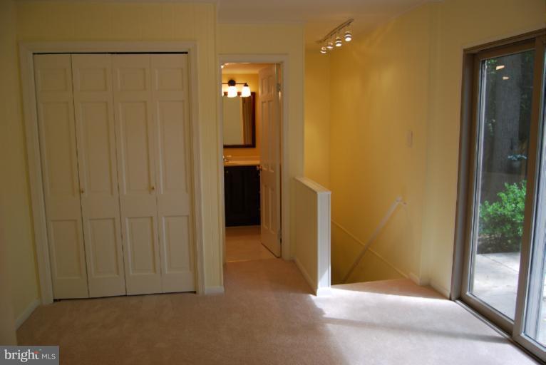 18324 Cabin Road Triangle, VA 22172 - Photo 14 of 15 Interior (General)