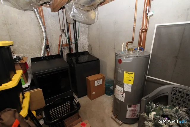 $229,000 | 380 Hitchcock Road, Unit 47, Waterbury, CT 06705