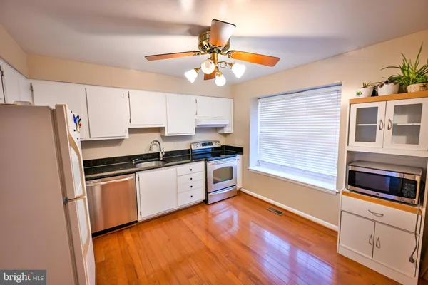 $2,750 | 10 Killadoon Court, Lutherville-Timonium, MD 21093