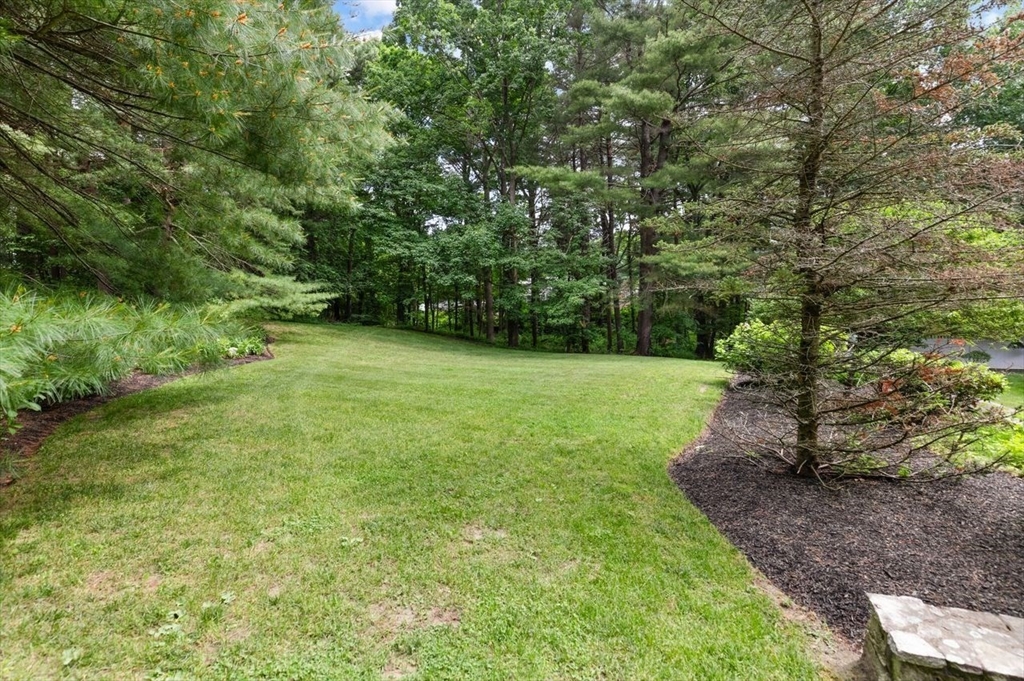 9 Mohawk Lane Lynnfield, MA 01940 - Photo 35 of 42 a view of an outdoor space and a yard