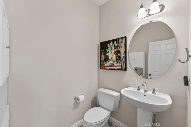 $819,900 | 27 Dietes Court, Ladera Ranch, CA 92694