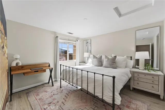 $819,900 | 27 Dietes Court, Ladera Ranch, CA 92694