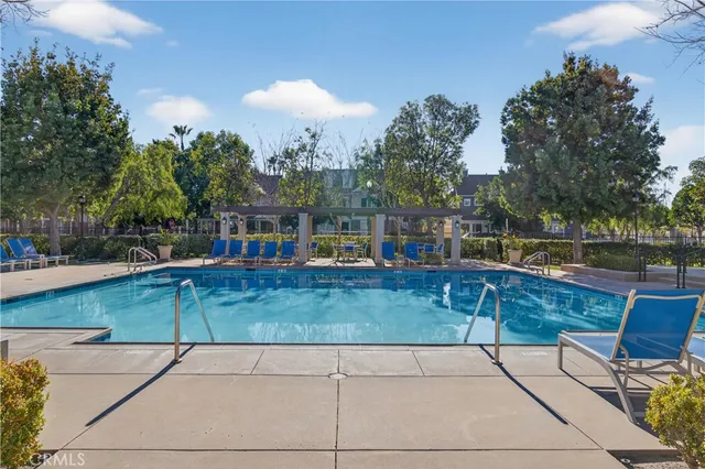 $819,900 | 27 Dietes Court, Ladera Ranch, CA 92694