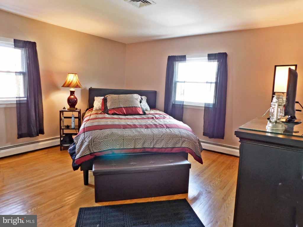 210 Mallard Road Holland, PA 18966 - Photo 28 of 38 Gallery Image 28