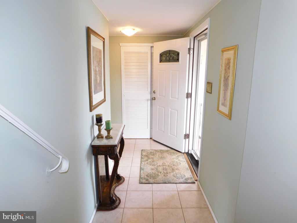 210 Mallard Road Holland, PA 18966 - Photo 6 of 38 Gallery Image 6