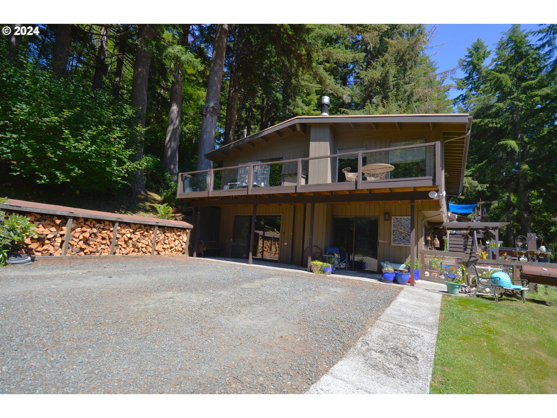 2822 South Tenmile Lk