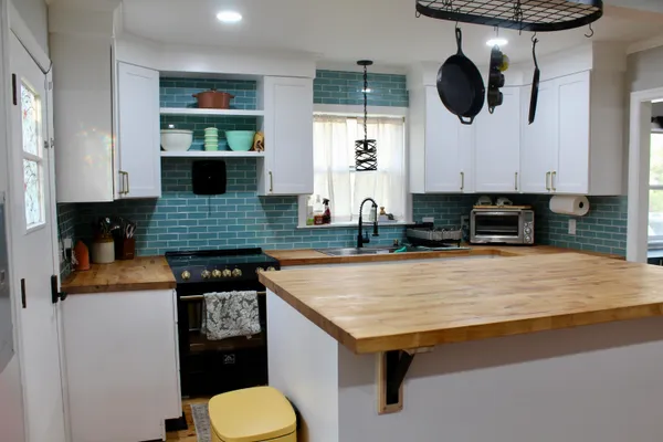 $197,500 | 460 Hampton Street, Elloree, SC 29047