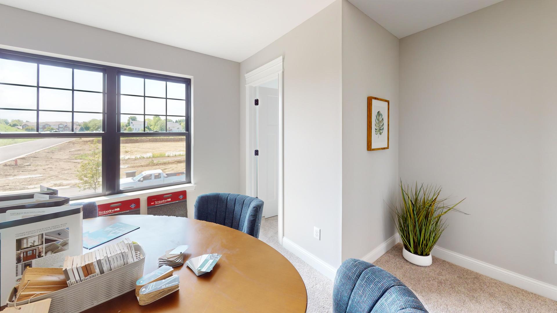 636 Slate Run Elgin, IL 60124 - Photo 41 of 41 a living room with furniture and window