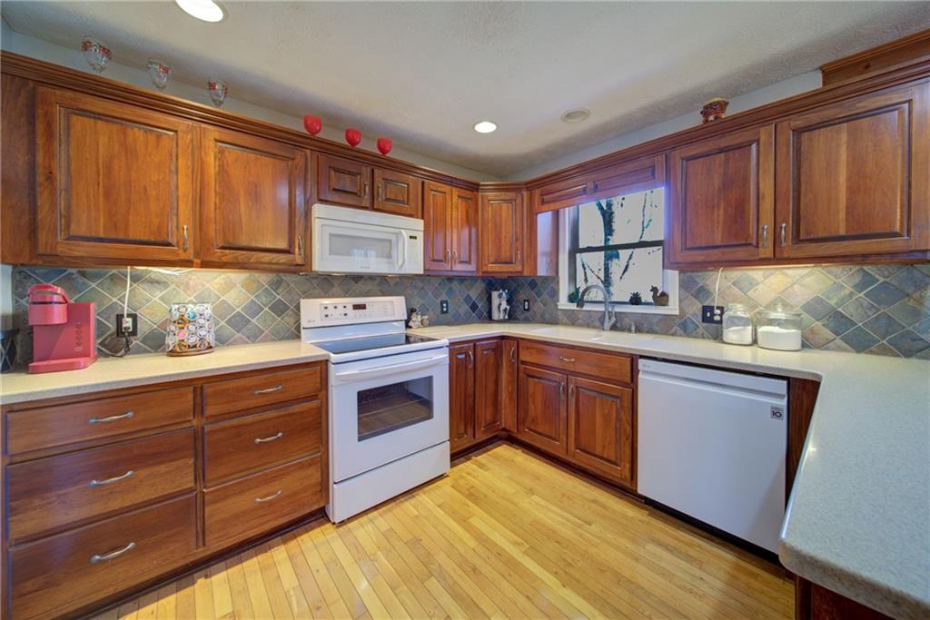 508 Windy Acres Road Cleveland, GA 30528 - Photo 6 of 35