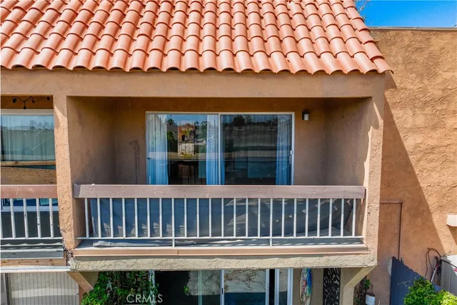 $427,000 | 6600 Warner Avenue, Unit 88, Huntington Beach, CA 92647