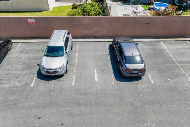 $427,000 | 6600 Warner Avenue, Unit 88, Huntington Beach, CA 92647