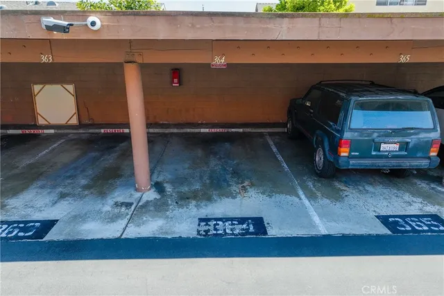 $427,000 | 6600 Warner Avenue, Unit 88, Huntington Beach, CA 92647