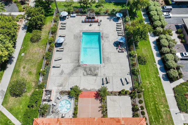 $427,000 | 6600 Warner Avenue, Unit 88, Huntington Beach, CA 92647