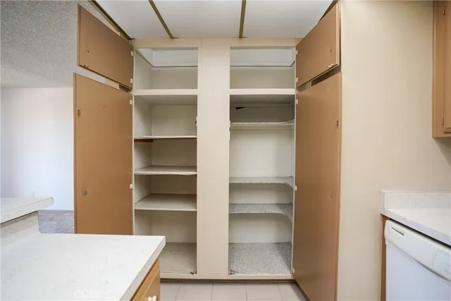 $427,000 | 6600 Warner Avenue, Unit 88, Huntington Beach, CA 92647