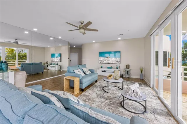 $2,395,000 | 3708 Gulf Drive, Unit 1, Holmes Beach, FL 34217