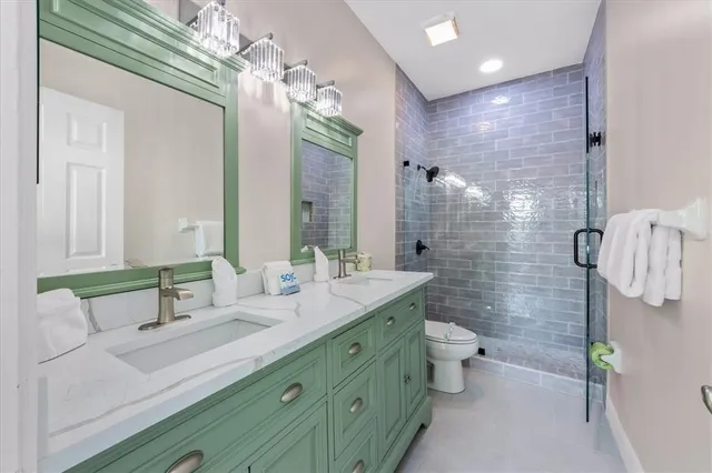 $2,395,000 | 3708 Gulf Drive, Unit 1, Holmes Beach, FL 34217