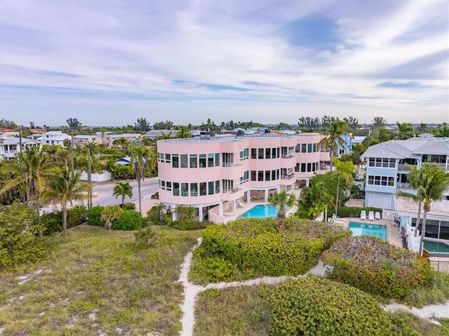 $2,395,000 | 3708 Gulf Drive, Unit 1, Holmes Beach, FL 34217