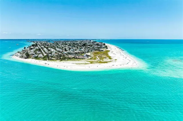 $2,395,000 | 3708 Gulf Drive, Unit 1, Holmes Beach, FL 34217