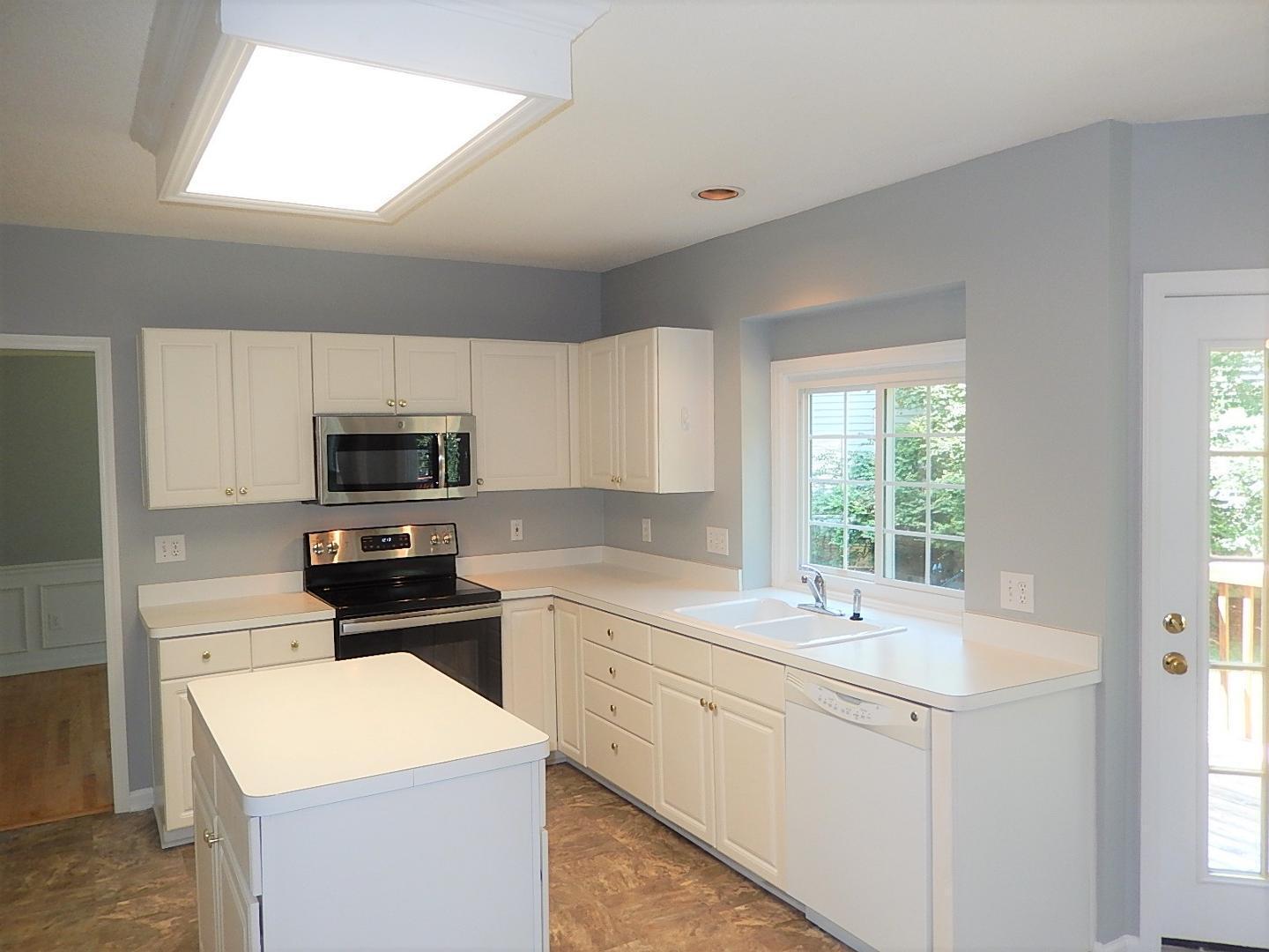 9801 Goodrum Court Raleigh, NC 27617 - Photo 8 of 23