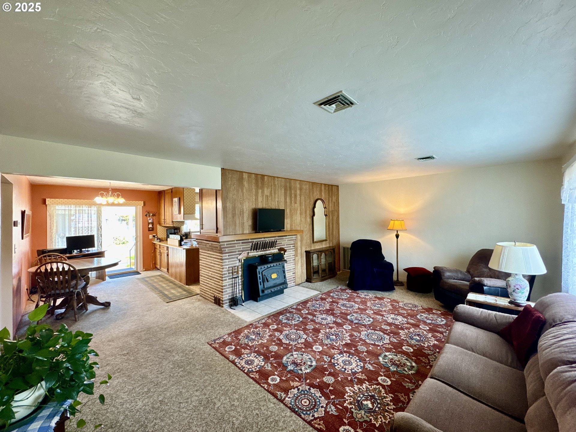 330 Maple Street Brookings, OR 97415 - Photo 19 of 33