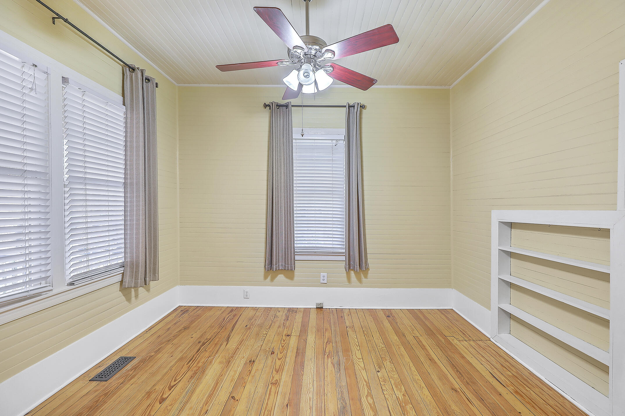 728 East Butternut Road Summerville, SC 29483 - Photo 15 of 41 0W7A4187_88_89_90_91_92_93