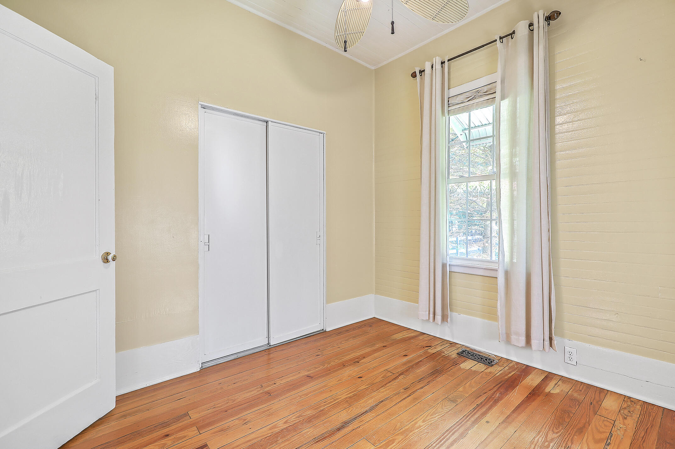 728 East Butternut Road Summerville, SC 29483 - Photo 19 of 41 0W7A4215_16_17_18_19_20_21