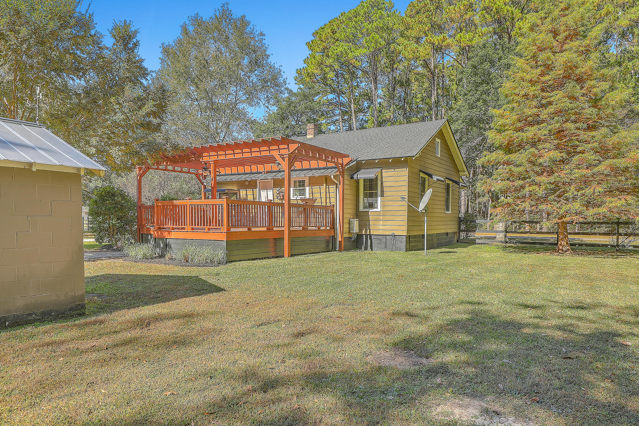 728 East Butternut Road Summerville, SC 29483 - Photo 37 of 41 0W7A4369_70_71_72_73_74_75