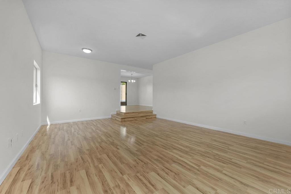 4602 Parks Avenue La Mesa, CA 91942 - Photo 5 of 29