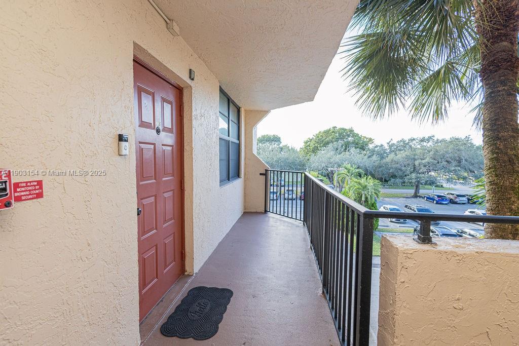 3450 Blue Lake Drive, Unit 305 Pompano Beach, FL 33064 - Photo 19 of 66
