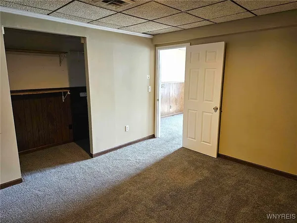 $1,000 | 1704 Abbott Road, Lackawanna, NY 14218