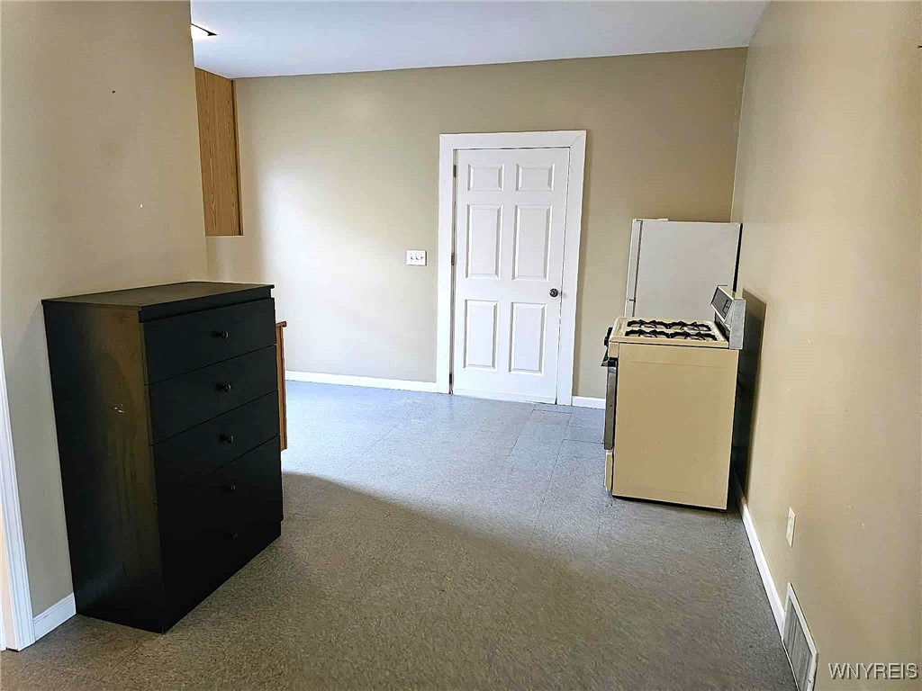 1704 Abbott Road Lackawanna, NY 14218 - Photo 5 of 15 Kitchen/dining area