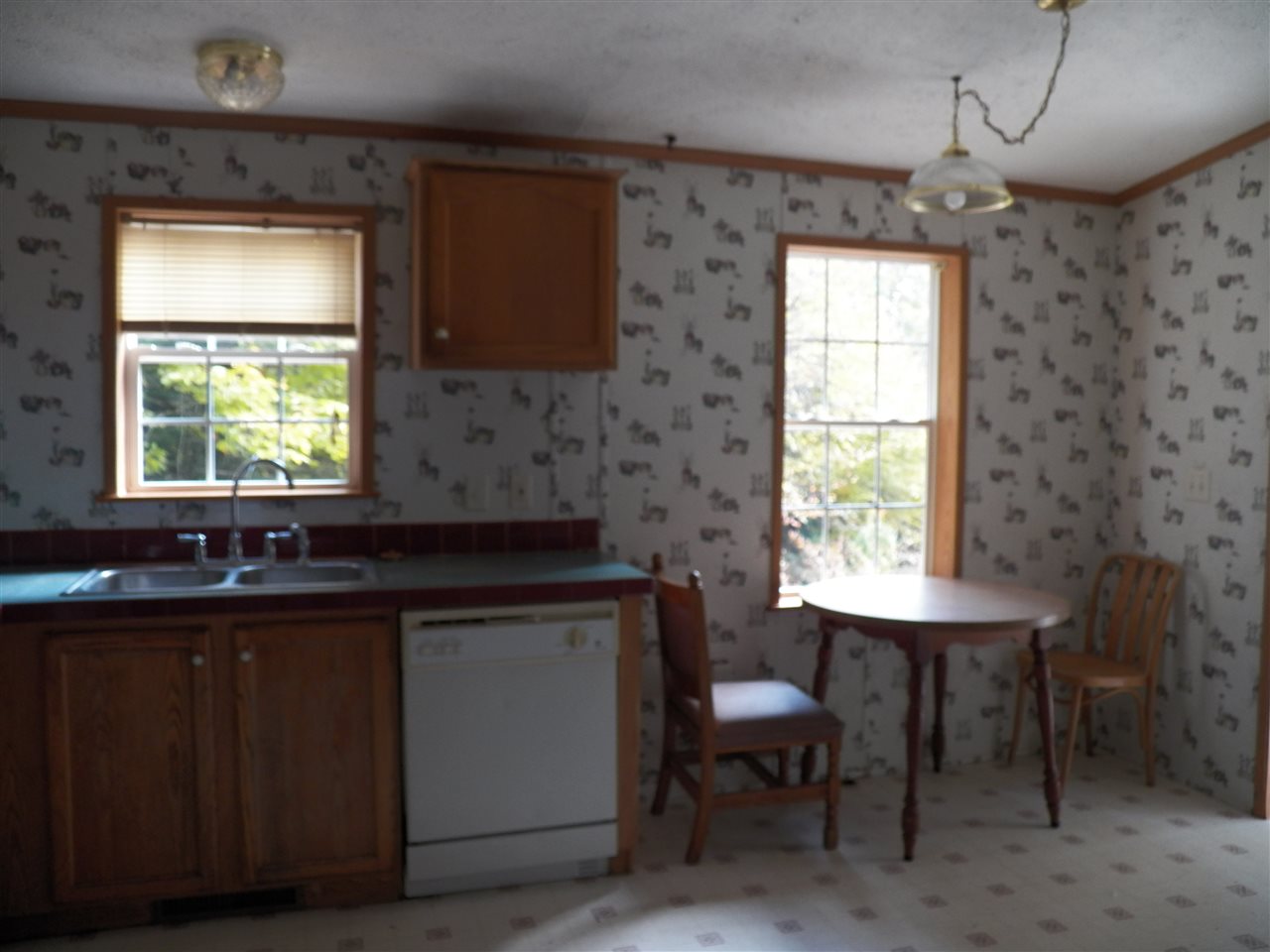 101 Mountain View Road Deerfield, NH 03037 - Photo 6 of 20
