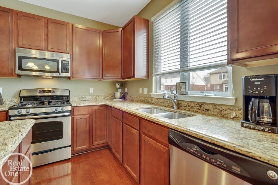 3711 Connors Drive Rochester Hills, MI 48307 - Photo 13 of 33