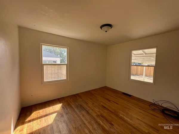 $259,900 | 264 Southwest 10th Avenue, Ontario, OR 97914