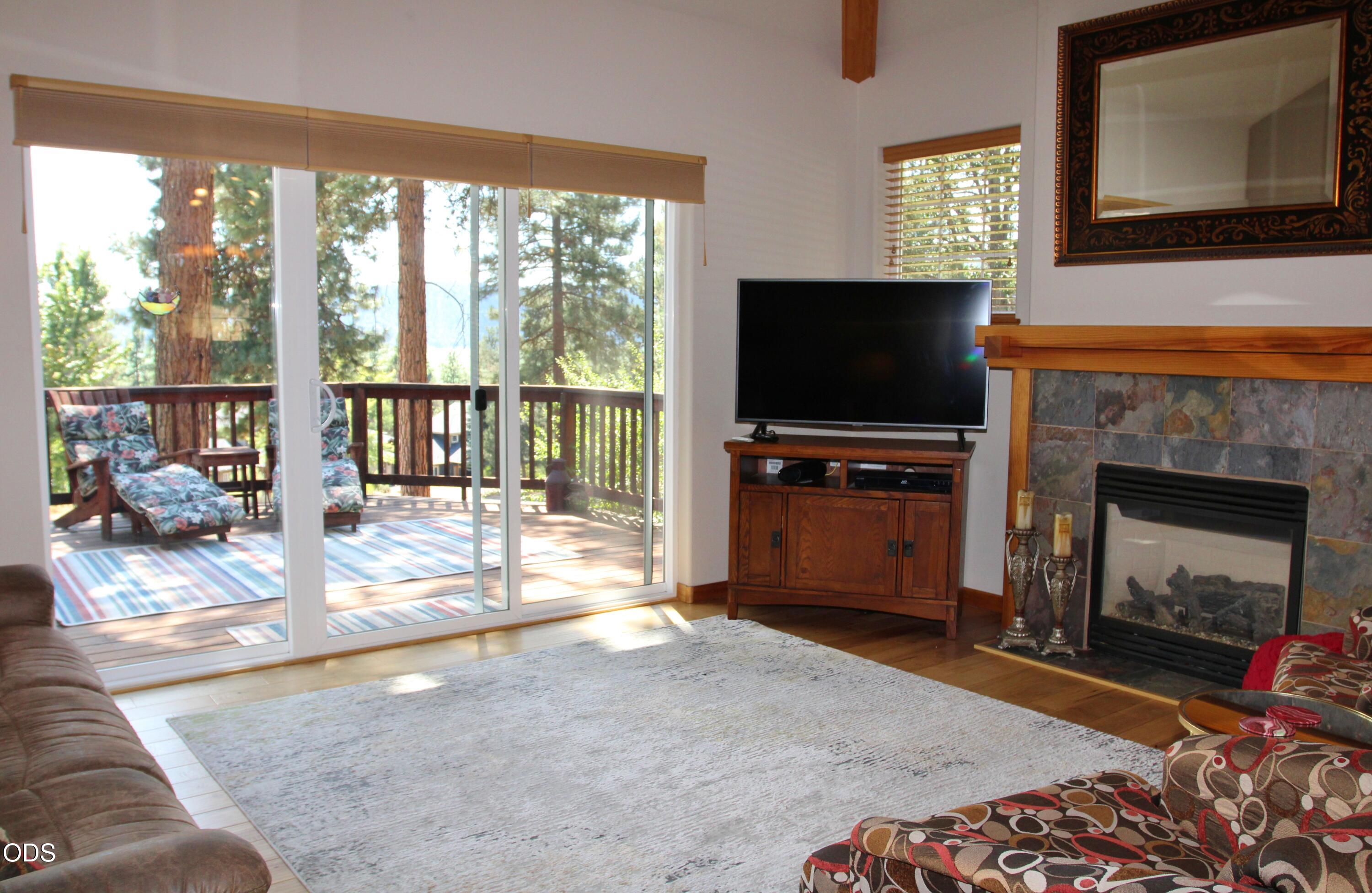 5010 Sora Loop Klamath Falls, OR 97601 - Photo 15 of 80