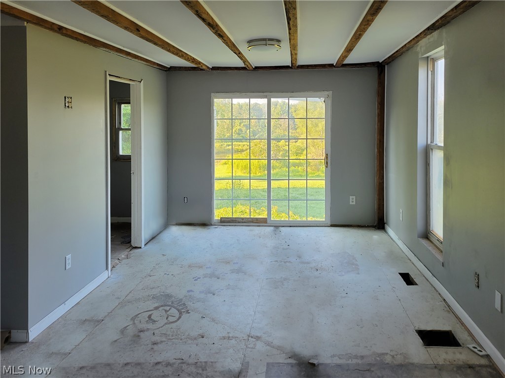 1410 Plymouth Ridge Road Ashtabula, OH 44004 - Photo 10 of 27