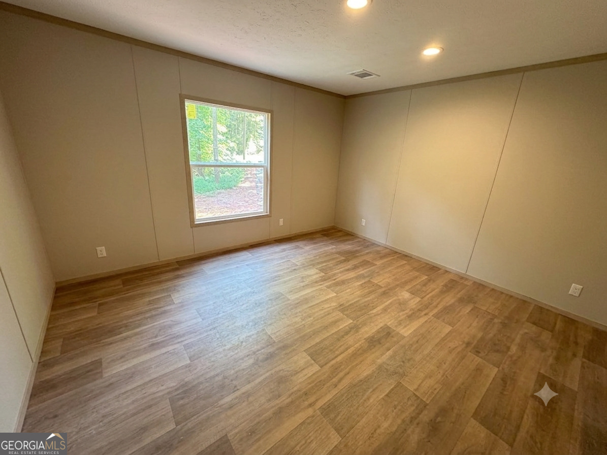 1018 Neal Road Commerce, GA 30530 - Photo 12 of 24 Gallery Image 12