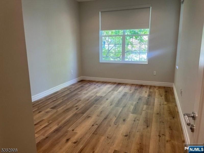 1722 Springfield Avenue, Unit 402 Maplewood, NJ 07040 - Photo 3 of 8